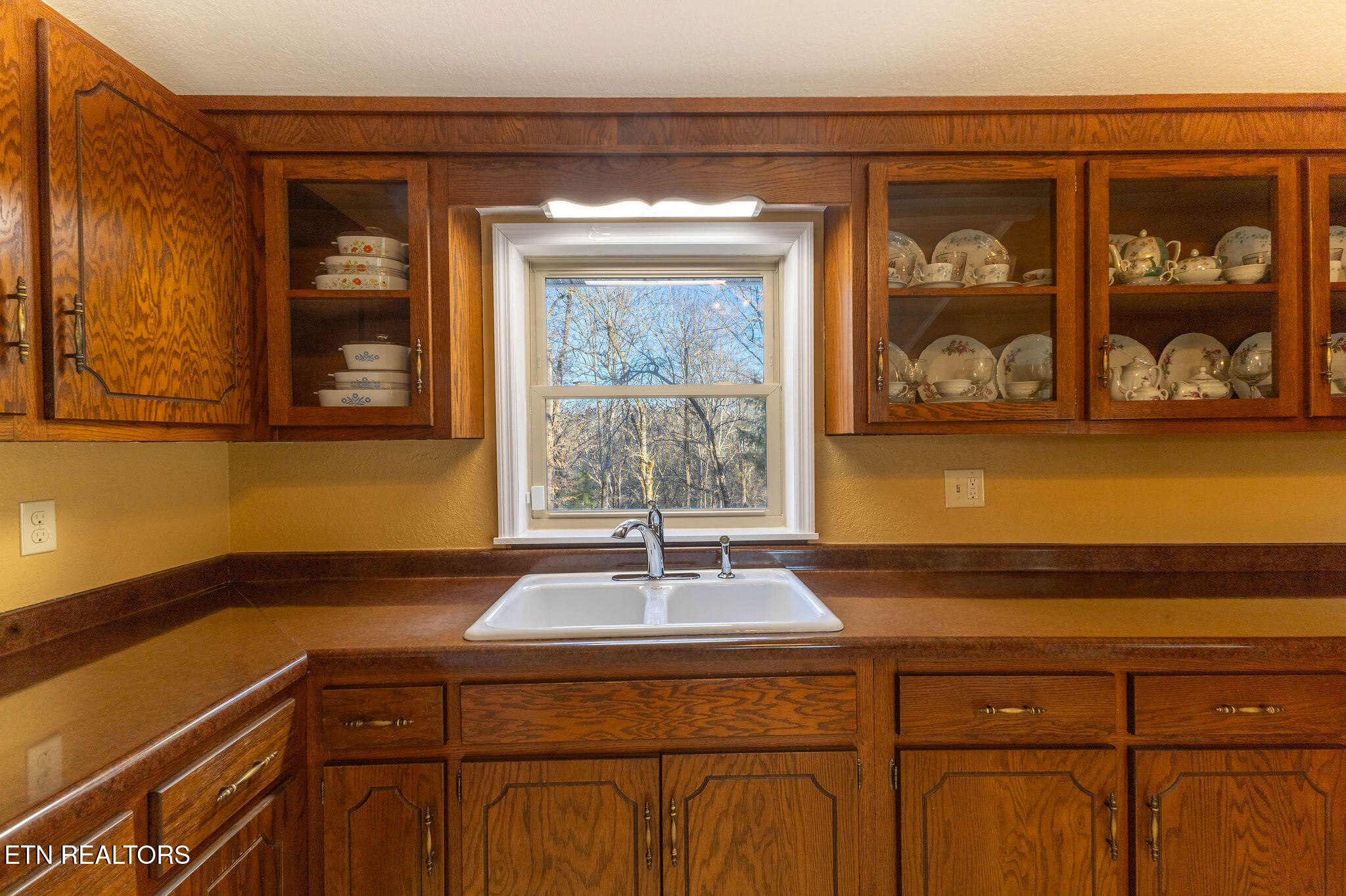 264 Mc Kinney Road Harriman, TN 37748 - Photo 19 of 38 Kitchen