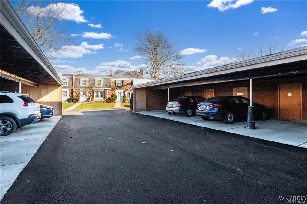 27 Hickory Hill Road, Unit H Amherst, NY 14221 - Photo 22 of 23