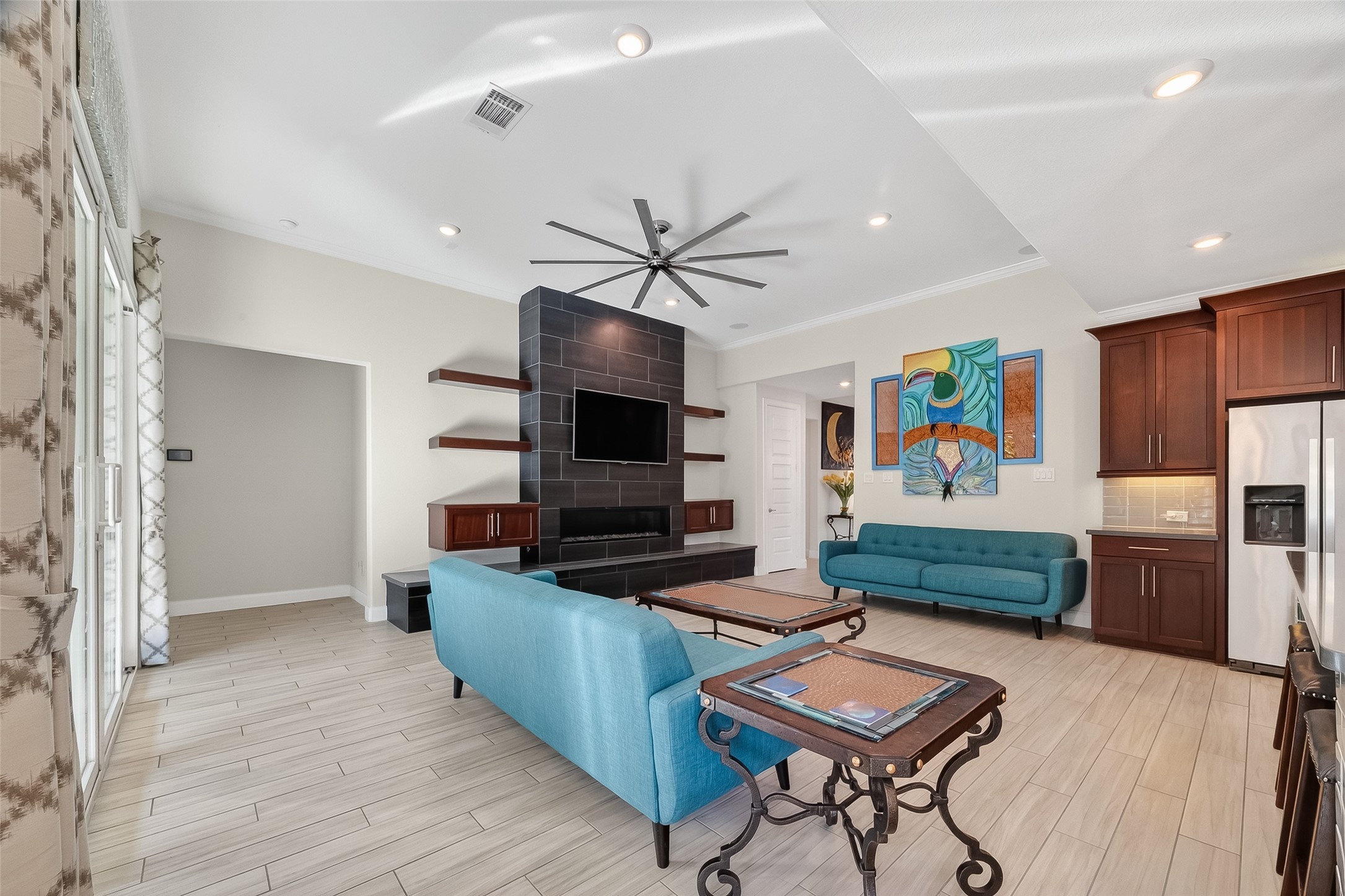 51 Scepter Ridge Sugar Land, TX 77498 - Photo 15 of 50 a living room with furniture and a flat screen tv
