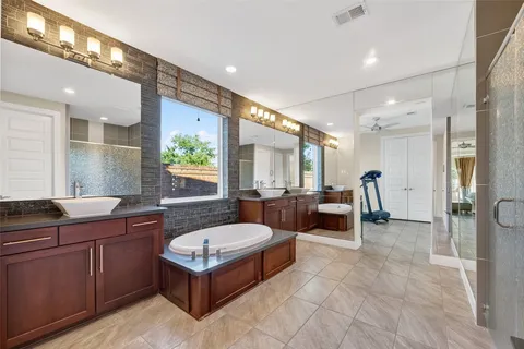 $875,000 | 51 Scepter Ridge, Sugar Land, TX 77498