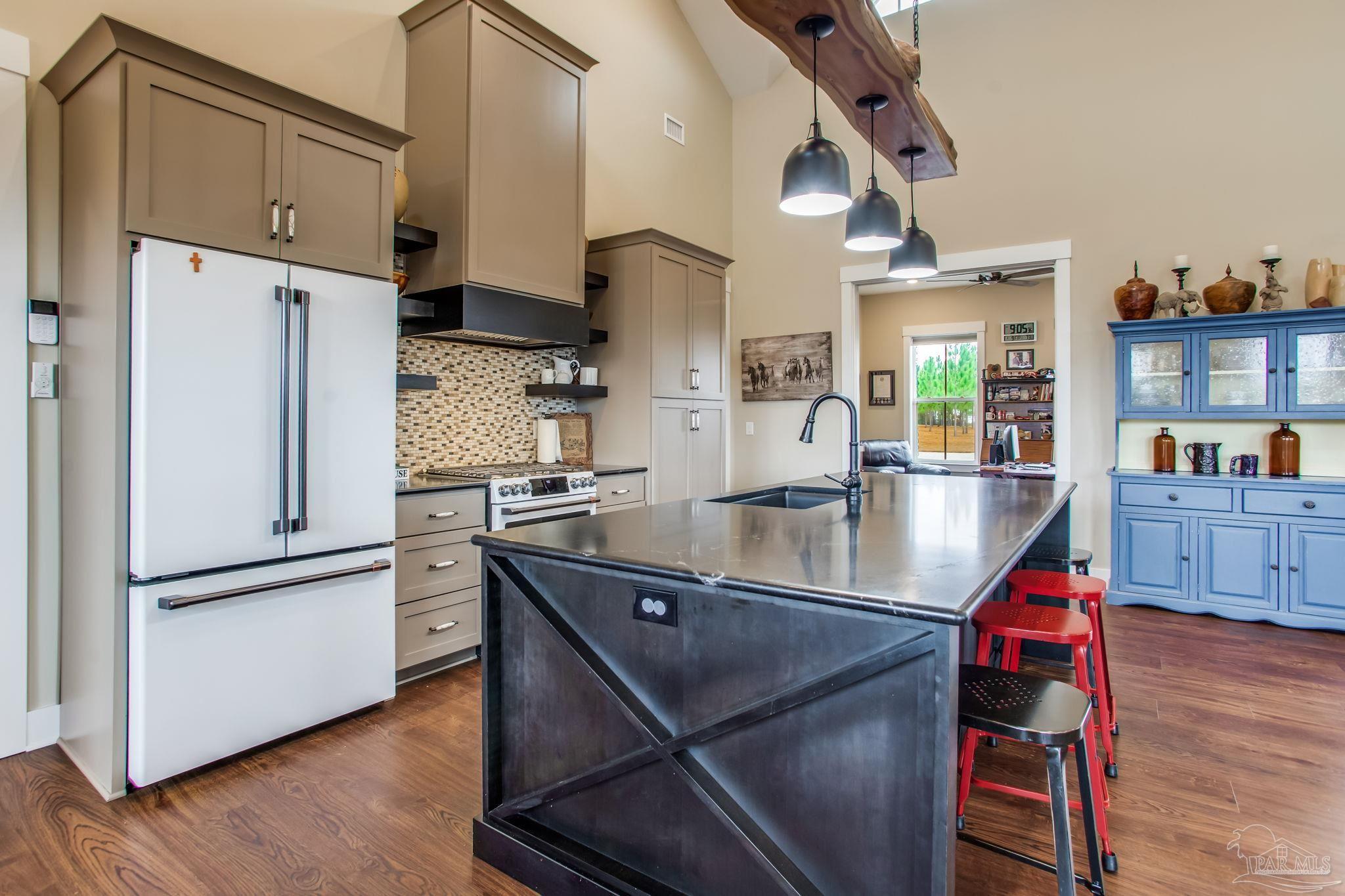 2110 Molino Bridge Road Pace, FL 32571 - Photo 13 of 51