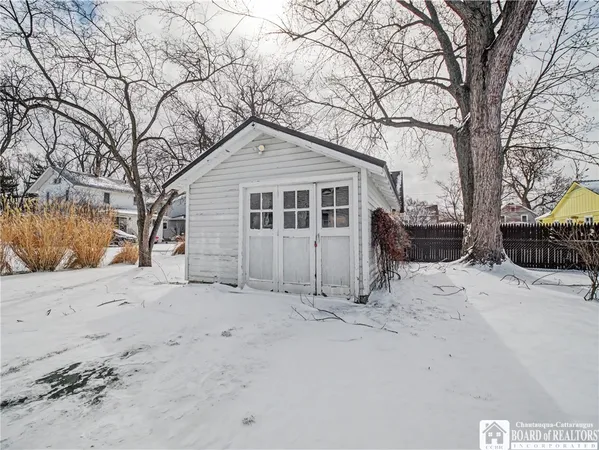 $179,900 | 9 Willowbrook Avenue, Dunkirk, NY 14048