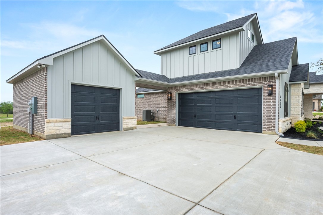 6521 Ridgeview Estates Lane Bryan, TX 77808 - Photo 2 of 38 Gallery Image 2