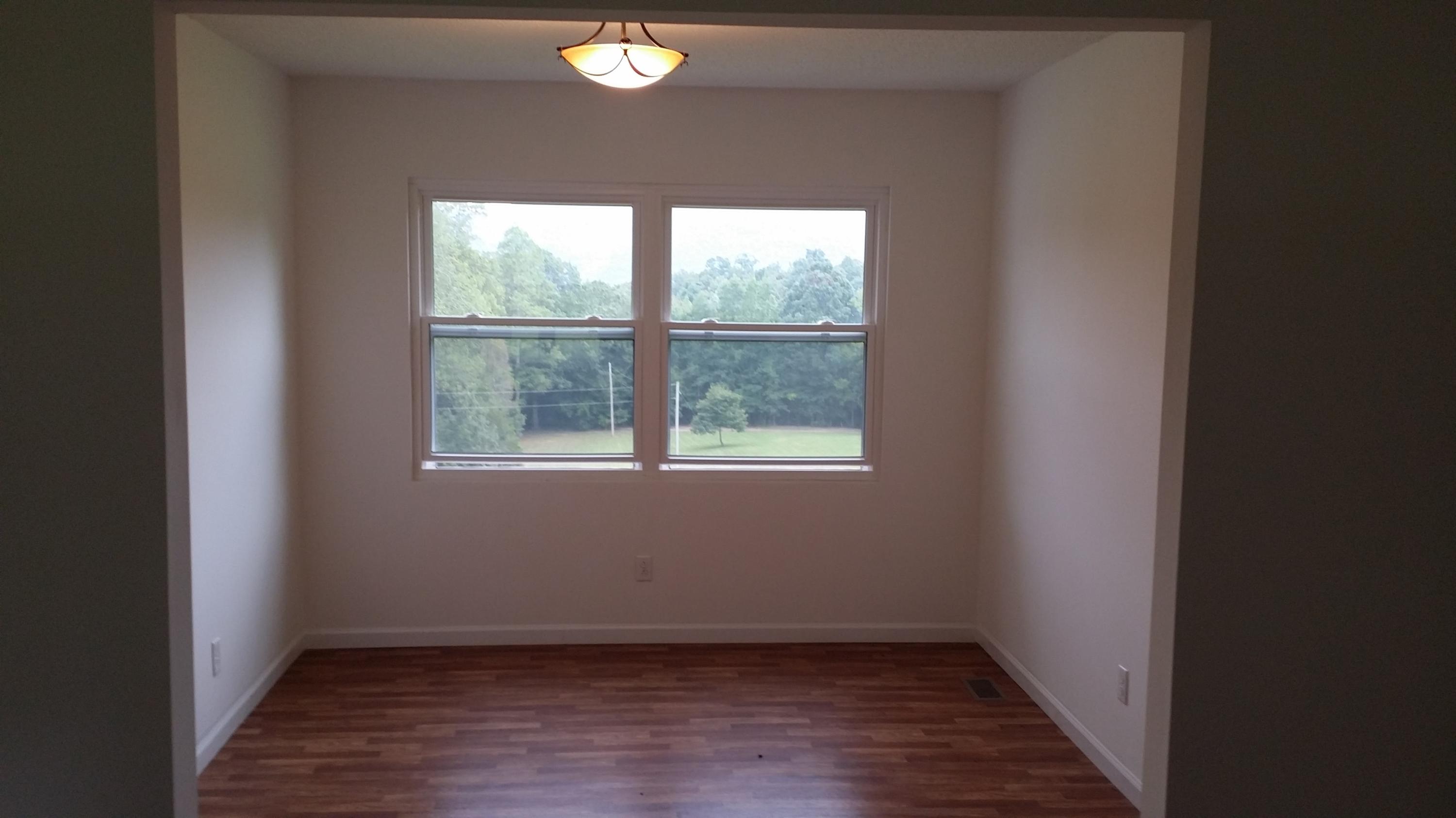294 Briar Ridge Road Whitwell, TN 37397 - Photo 18 of 27 Dining room
