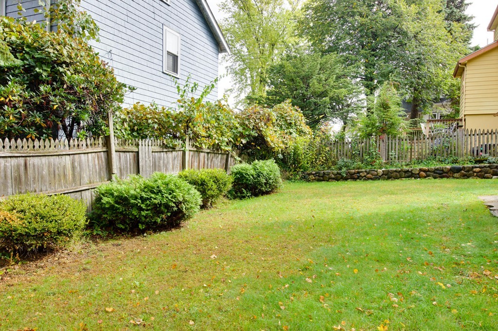 44 Argyle Road Arlington, MA 02476 - Photo 18 of 23 Gallery Image 18