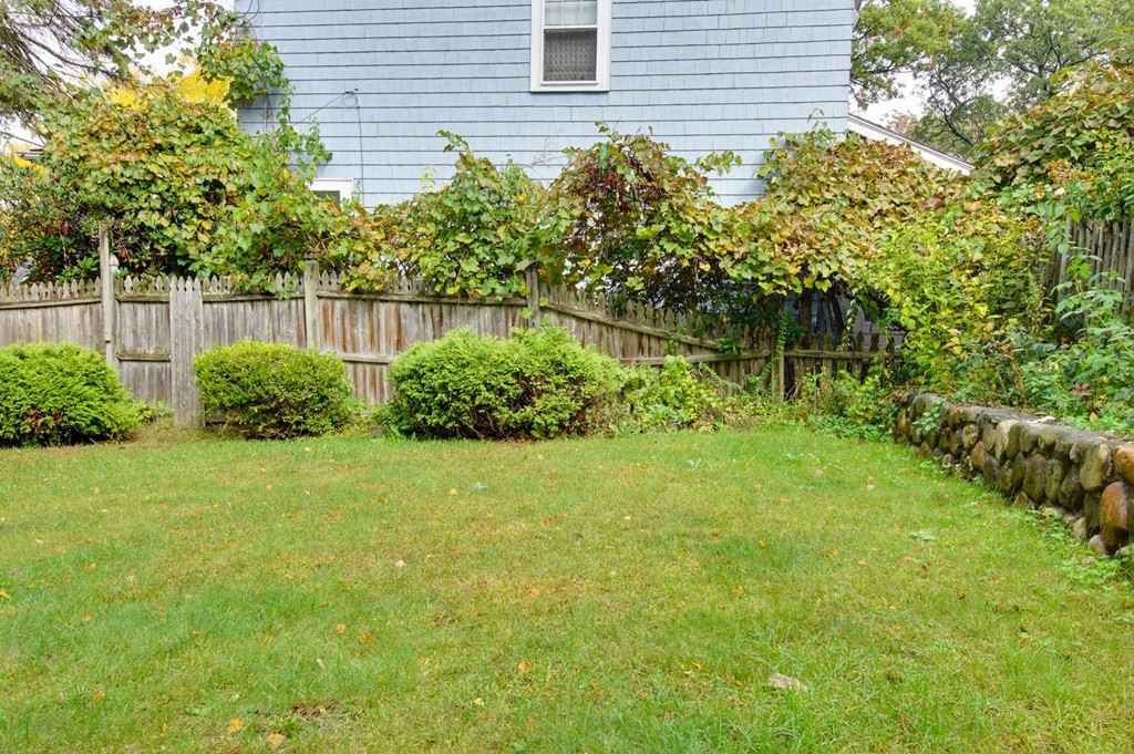 44 Argyle Road Arlington, MA 02476 - Photo 19 of 23 Gallery Image 19