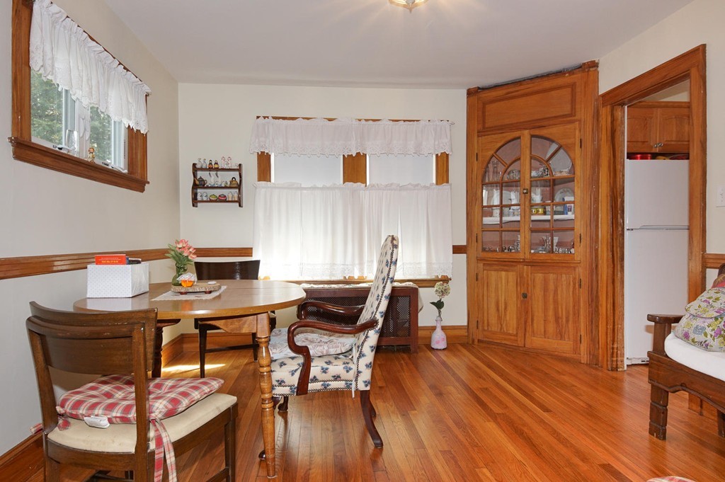 44 Argyle Road Arlington, MA 02476 - Photo 5 of 23 Gallery Image 5