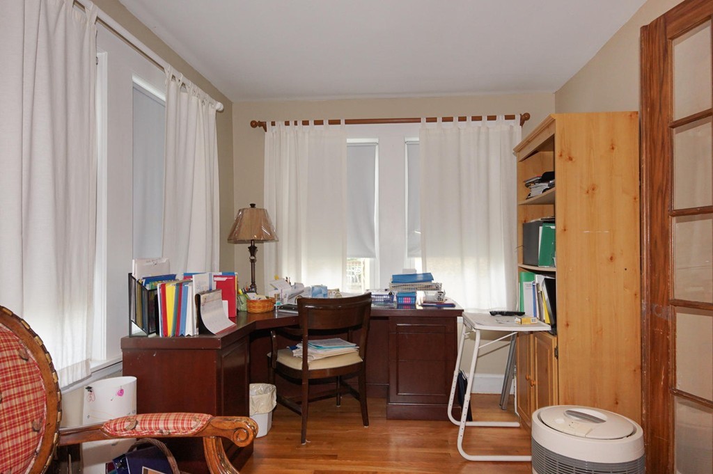 44 Argyle Road Arlington, MA 02476 - Photo 10 of 23 Gallery Image 10