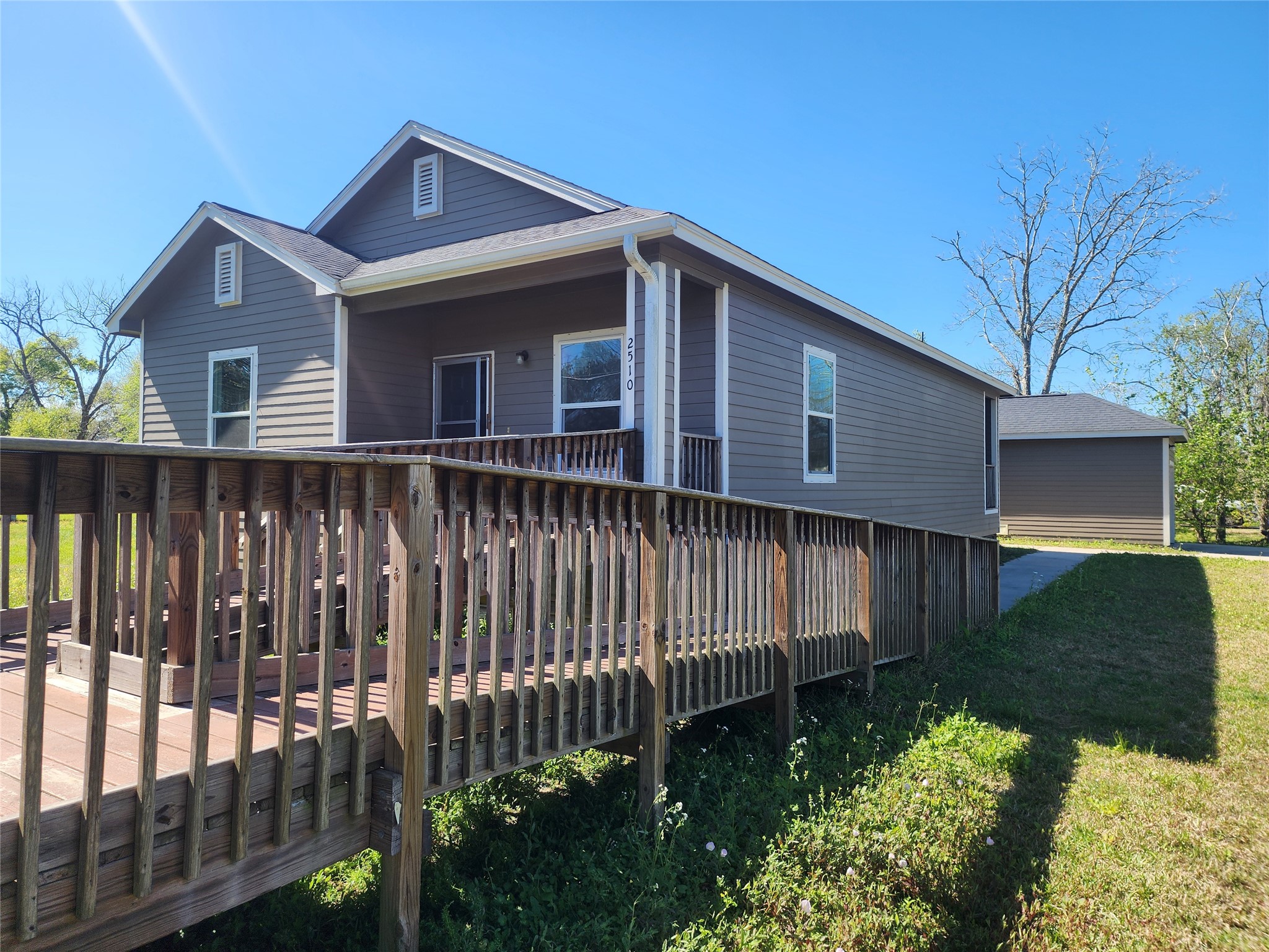 2510 24th Street Dickinson, TX 77539 - Photo 18 of 19