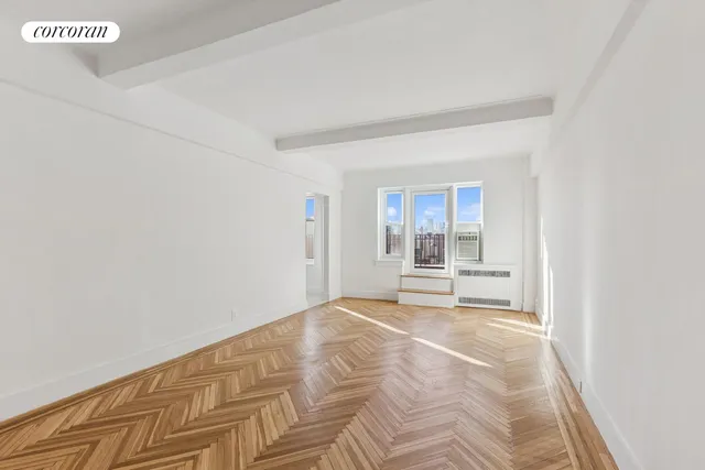 $899,000 | 233 West 99th Street, Unit 20B | Upper West Side