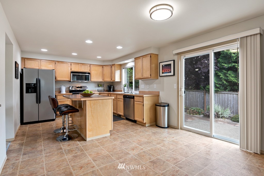 4433 Northeast 2nd Lane Renton, WA 98059 - Photo 12 of 30