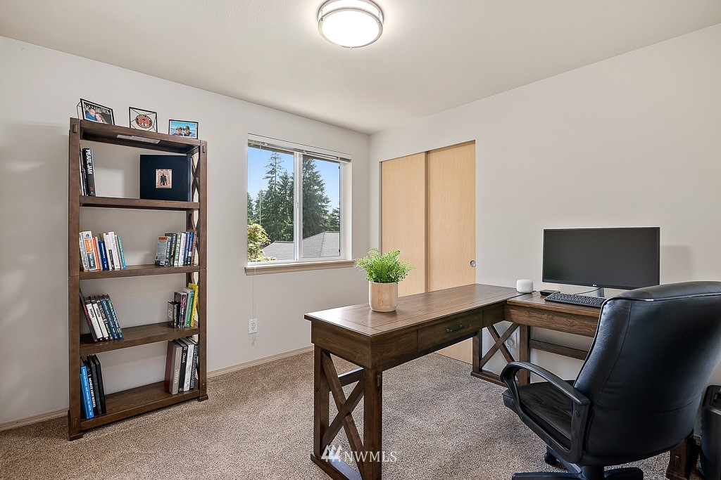 4433 Northeast 2nd Lane Renton, WA 98059 - Photo 25 of 30