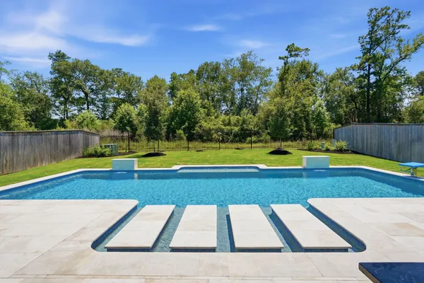 $1,375,000 | 8135 Allston Vlg Trail, The Woodlands, TX 77389