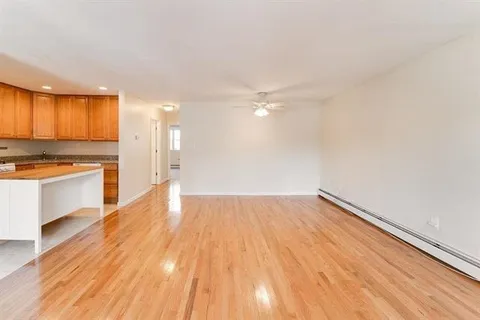 $835,000 | 54 Chestnut Street, Weehawken, NJ 07086