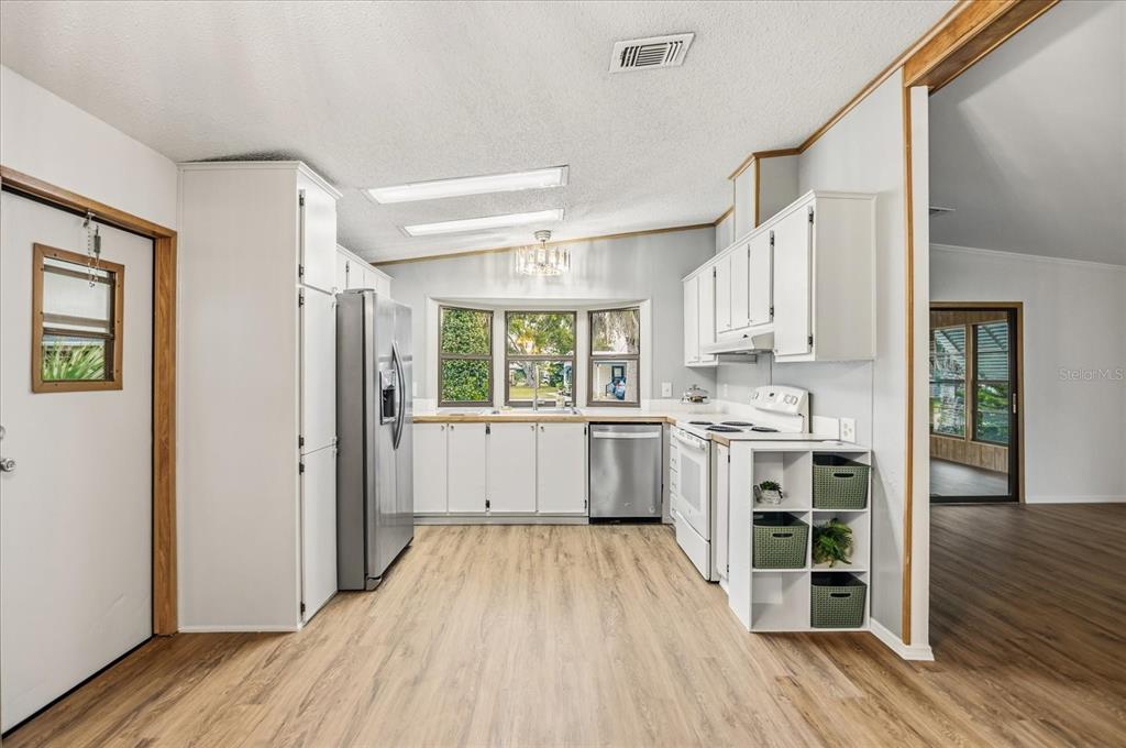 2446 Fairbluff Road, Unit 1554 Zellwood, FL 32798 - Photo 7 of 42