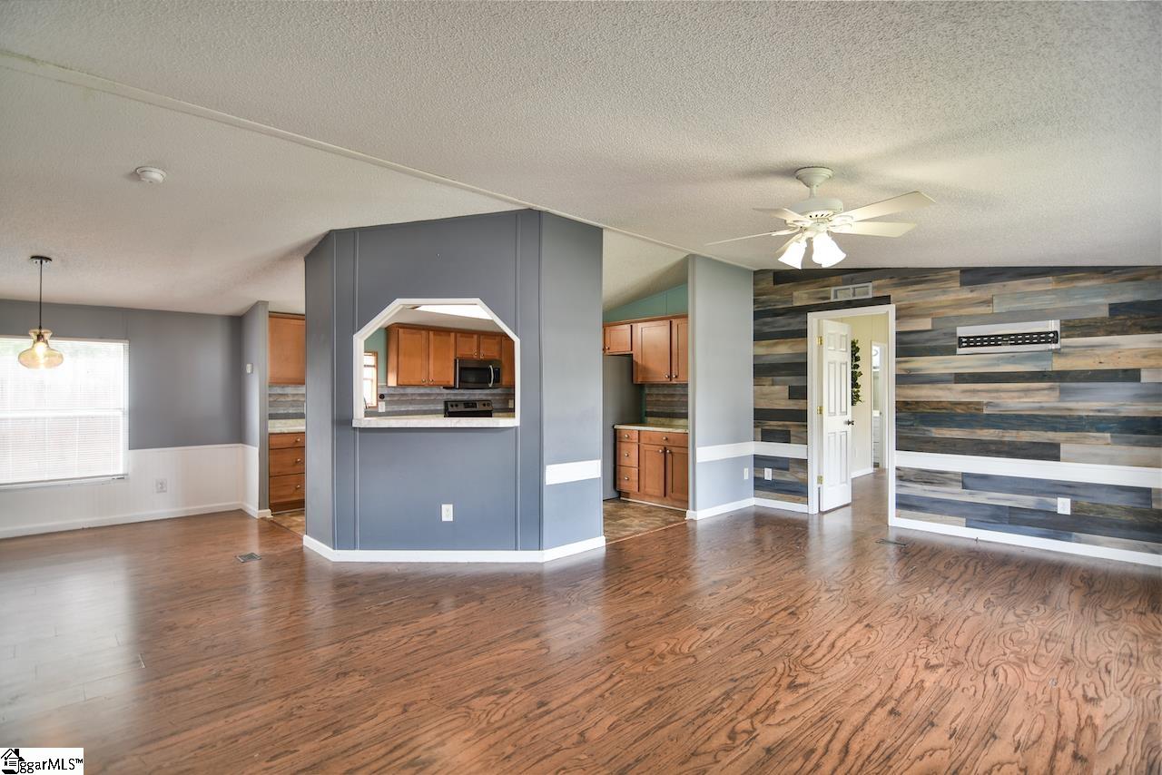 5 Ironwood Road Simpsonville, SC 29681 - Photo 4 of 29 Gallery Image 4