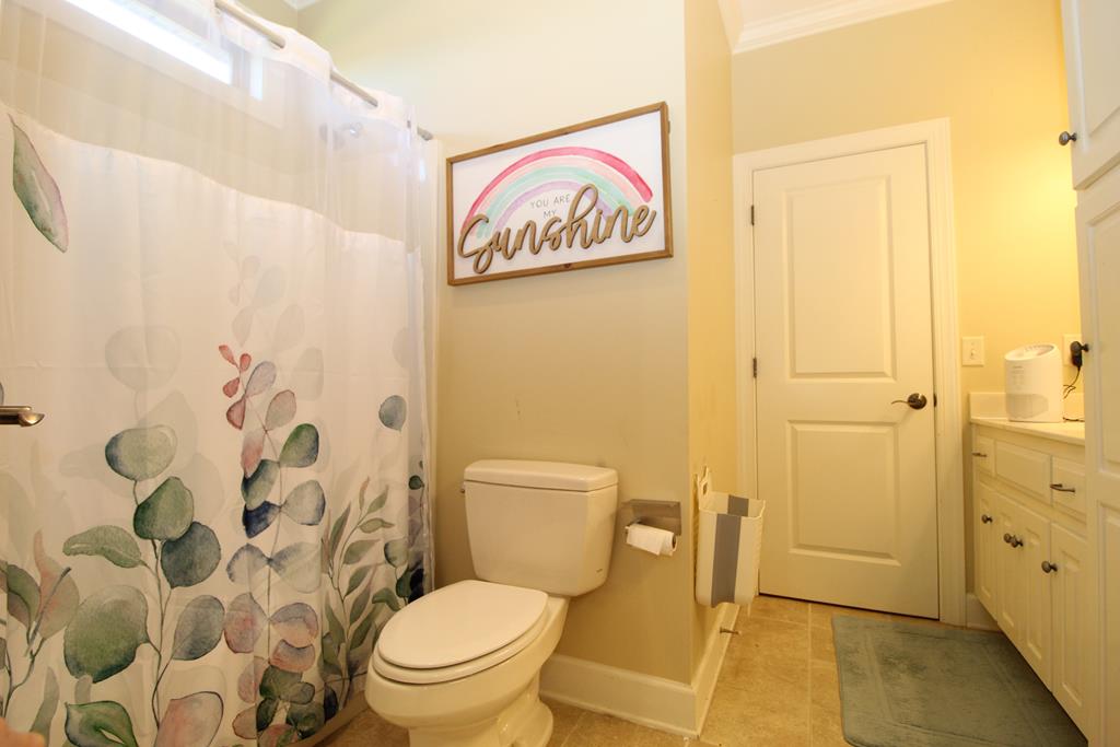 106 Pageland Road Dothan, AL 36305 - Photo 17 of 25 Bathroom #3 (Jack n Jill)