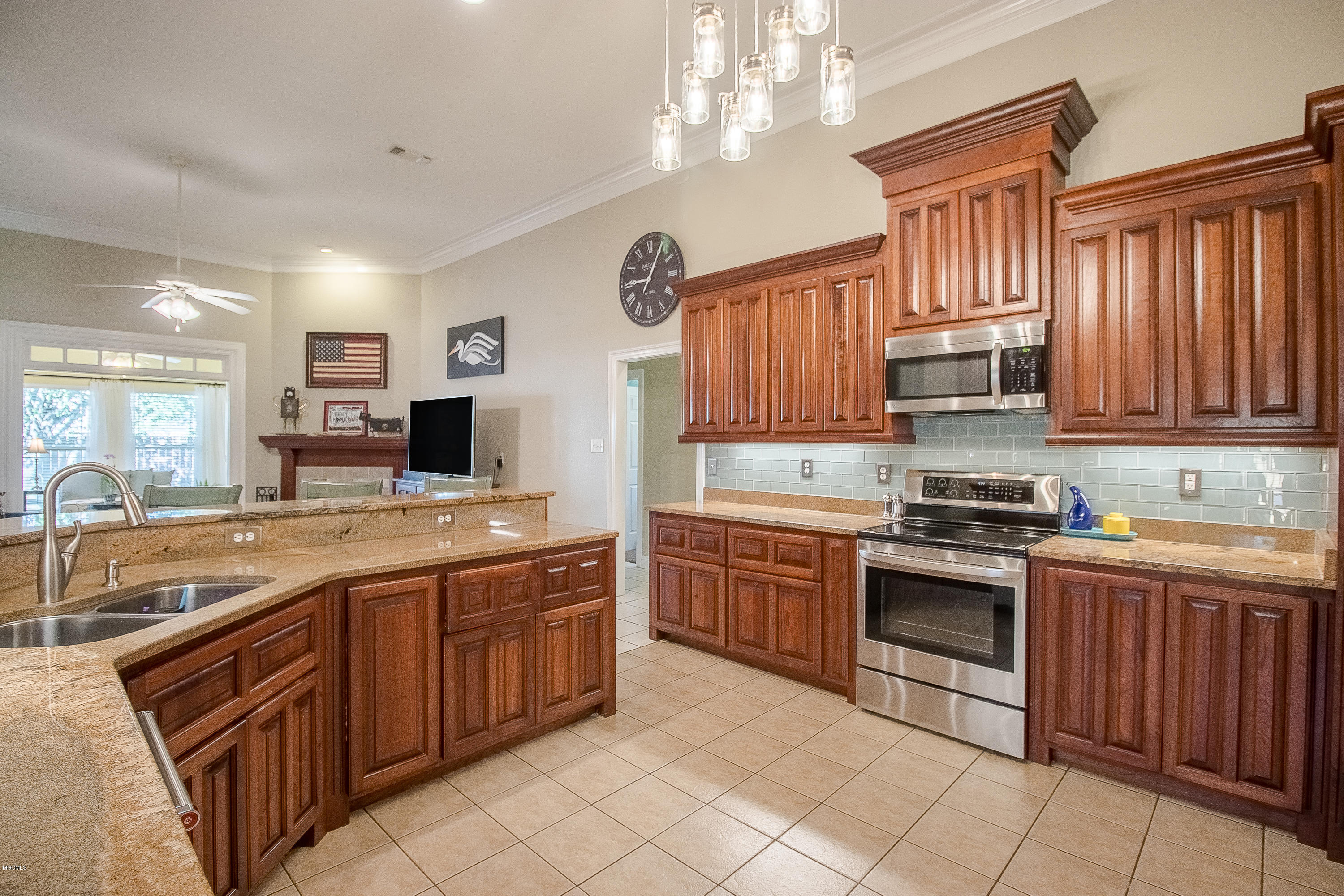 7925 Rue Madison Central Ocean Springs, MS 39564 - Photo 10 of 26 7925 Rue Madison-109