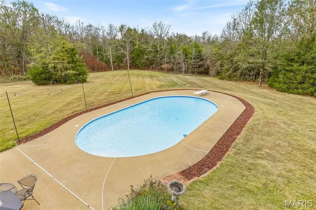 $645,000 | 1535 Hwy H, Farmington, MO 63640