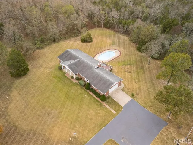 $645,000 | 1535 Hwy H, Farmington, MO 63640