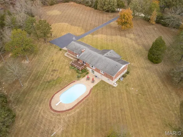 $645,000 | 1535 Hwy H, Farmington, MO 63640