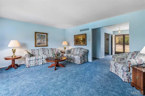 $635,000 | 1535 Hwy H, Farmington, MO 63640