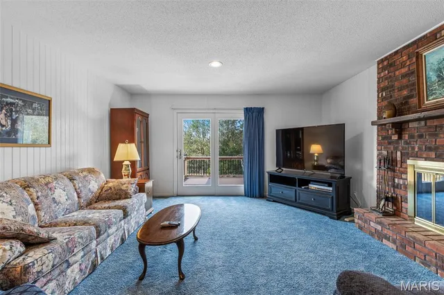 $645,000 | 1535 Hwy H, Farmington, MO 63640