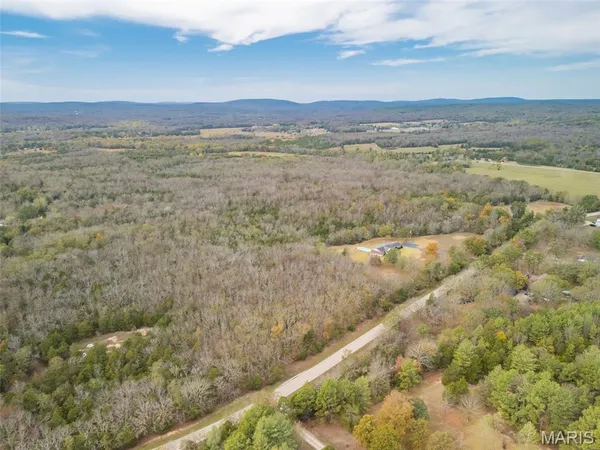 $635,000 | 1535 Hwy H, Farmington, MO 63640
