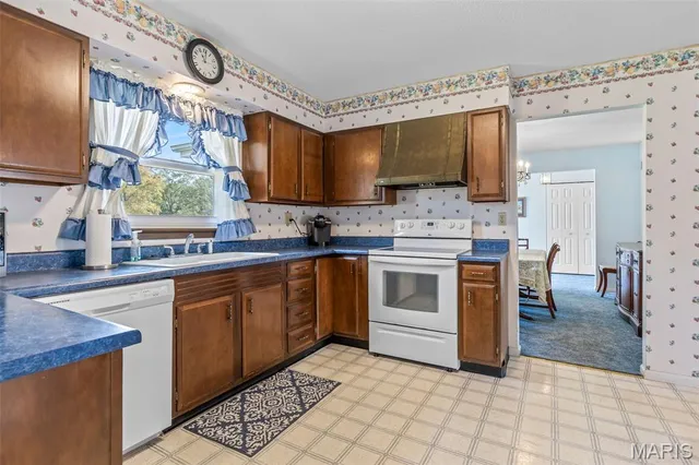 $645,000 | 1535 Hwy H, Farmington, MO 63640