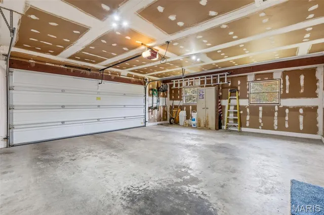 $645,000 | 1535 Hwy H, Farmington, MO 63640