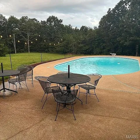 $645,000 | 1535 Hwy H, Farmington, MO 63640