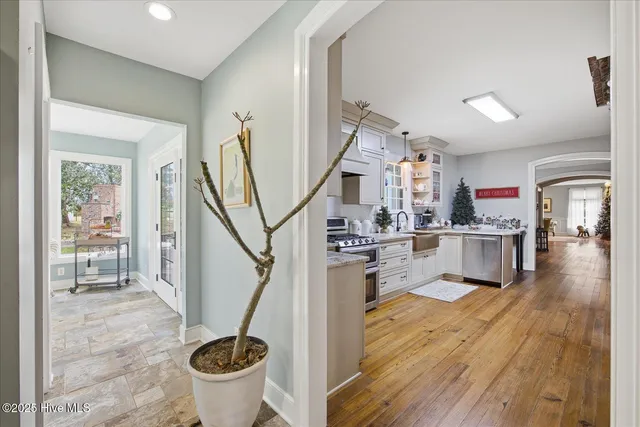 $2,700,000 | 6266 Richlands Highway, Richlands, NC 28574