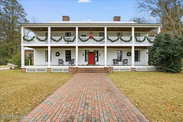 $2,700,000 | 6266 Richlands Highway, Richlands, NC 28574