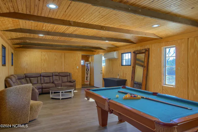 $2,700,000 | 6266 Richlands Highway, Richlands, NC 28574