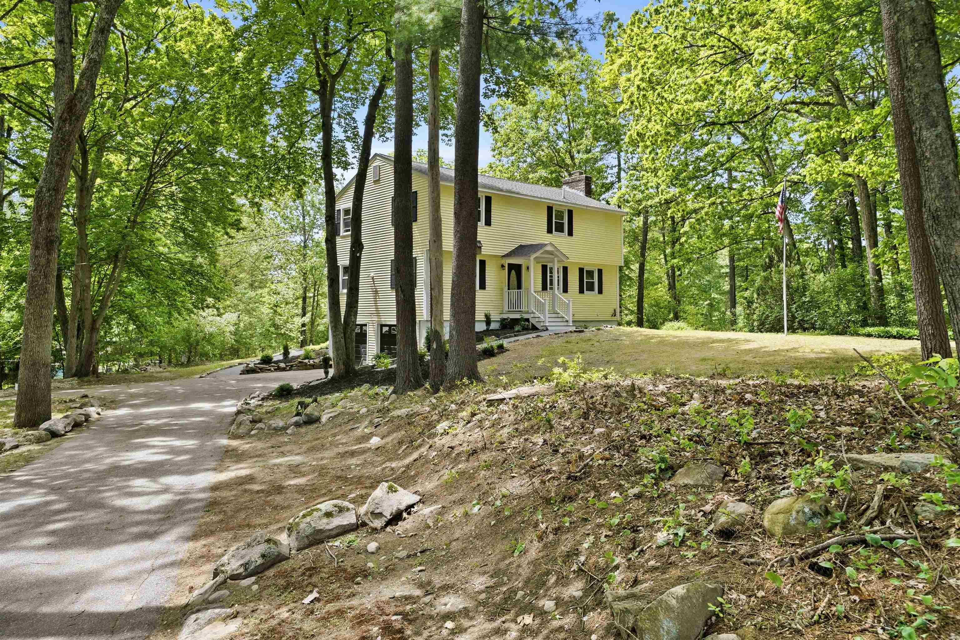 27 Gilcreast Road Londonderry, NH 03053 - Photo 35 of 40