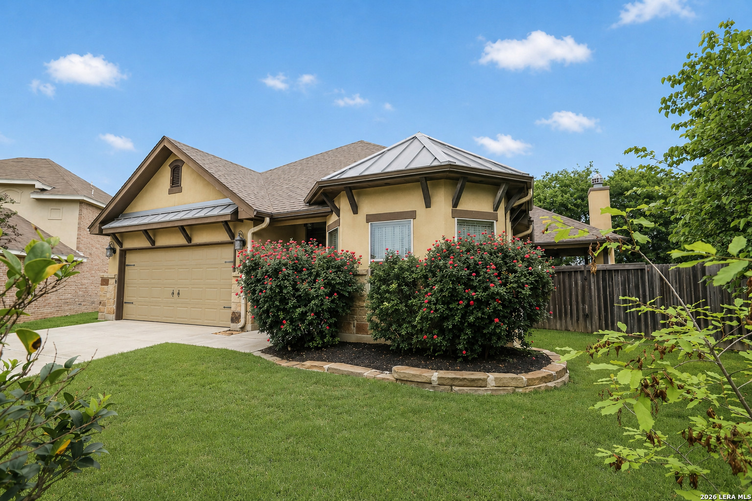 126 Retama Road Boerne, TX 78006 - Photo 2 of 31