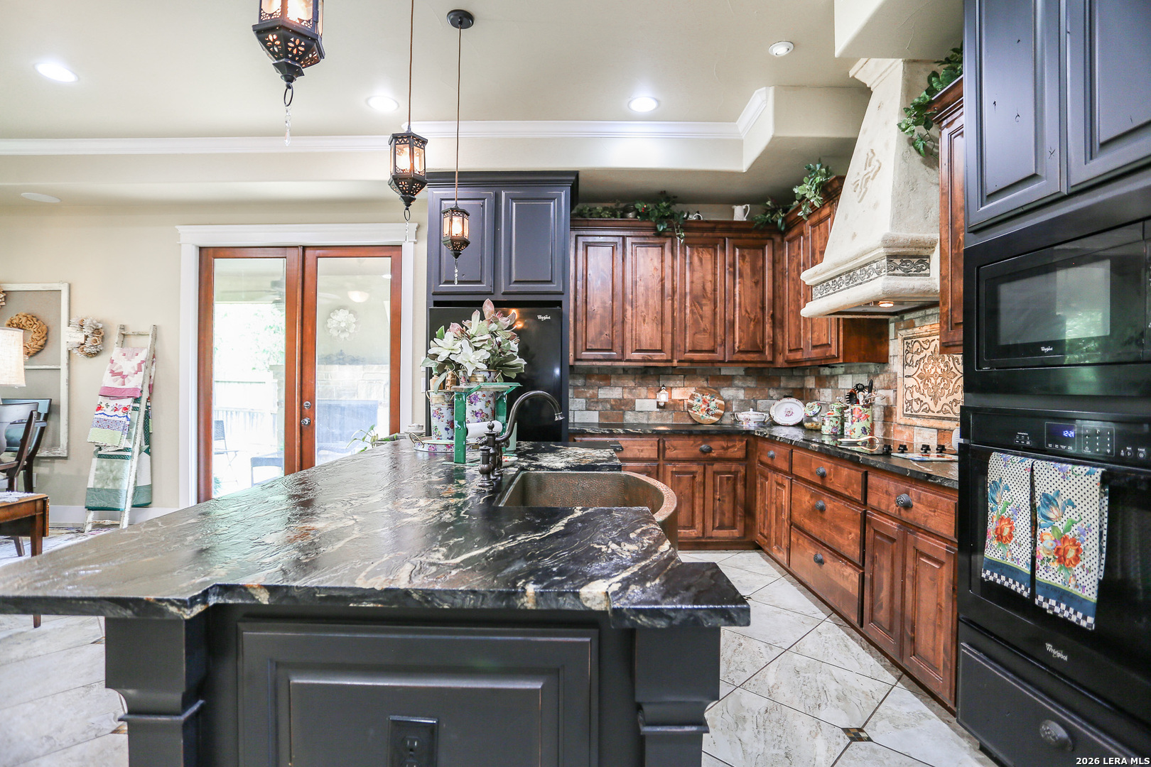 126 Retama Road Boerne, TX 78006 - Photo 6 of 31