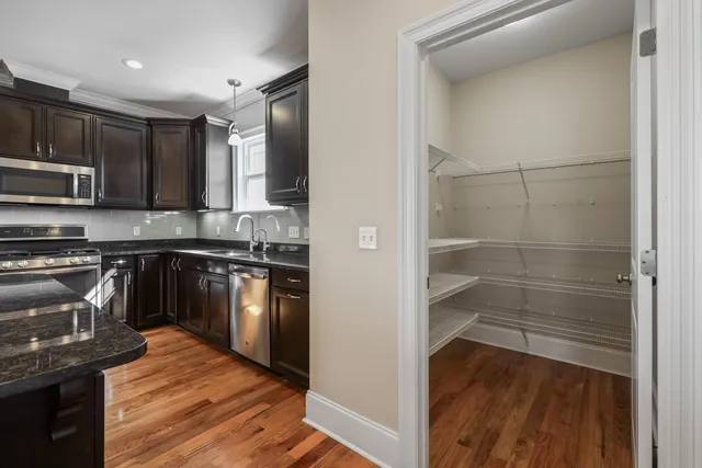 $2,595 | 2561 Lantana Lane, Tallahassee, FL 32311