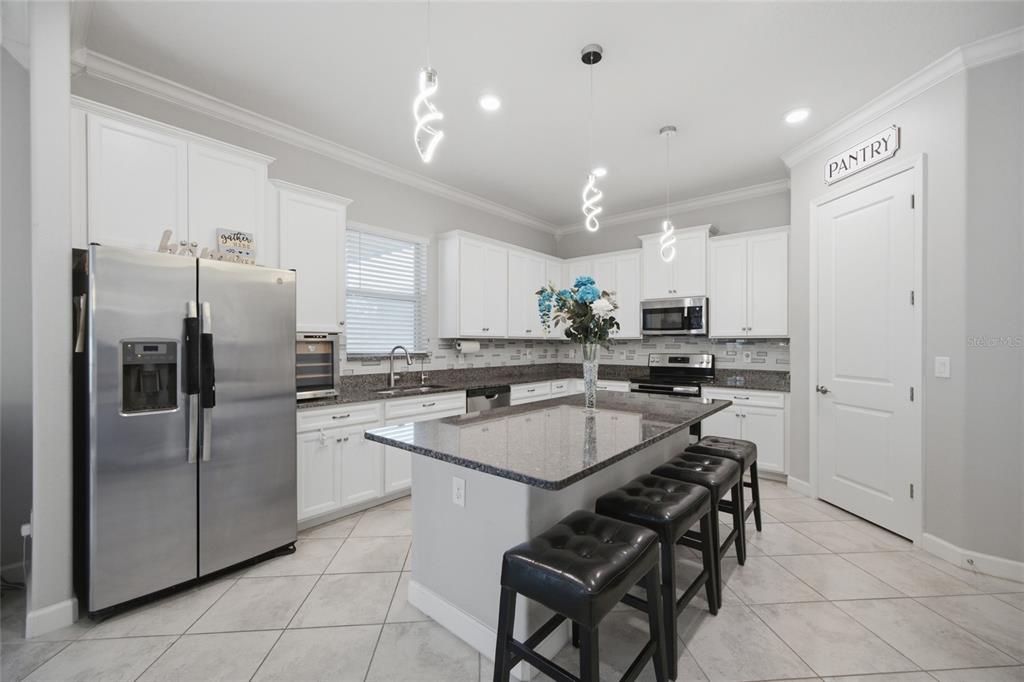 11419 Sunburst Marble Road Riverview, FL 33579 - Photo 9 of 46