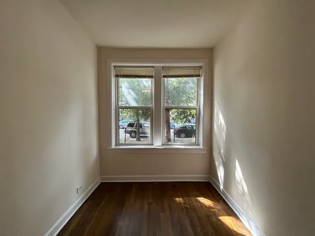 $1,750 | 2554 West Eastwood Avenue, Unit 1, Chicago, IL 60625