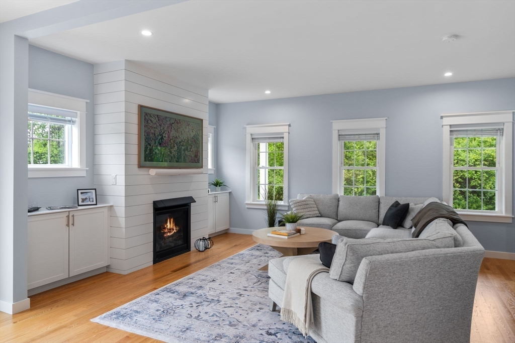 9 Baldwin Court, Unit 9 Harvard, MA 01451 - Photo 5 of 15