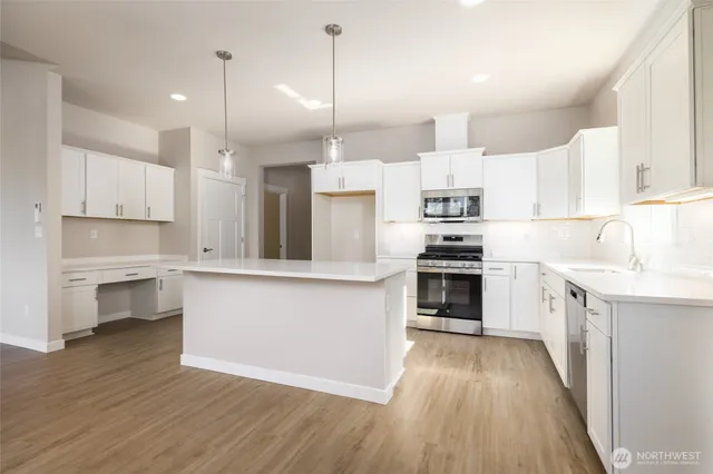 $670,900 | 825 Parkland Loop, Sedro-Woolley, WA 98284