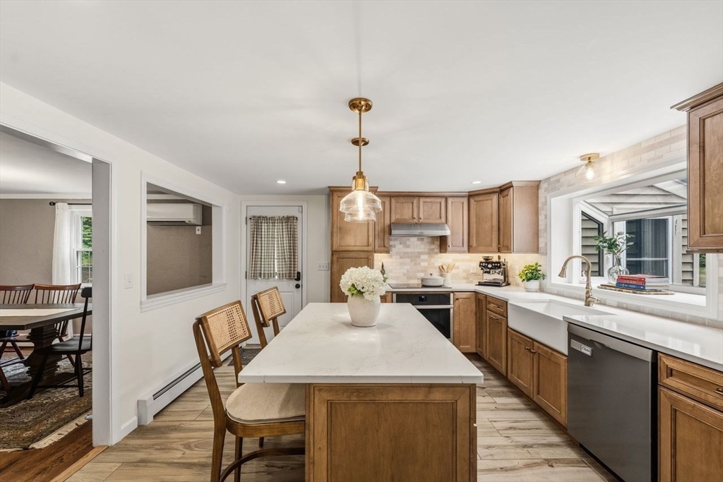 13 Edson Street Stow, MA 01775 - Photo 4 of 31