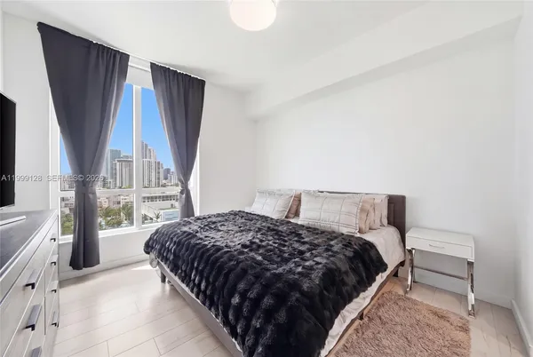$5,200 | 601 Northeast 27th Street, Unit 1508, Miami, FL 33137