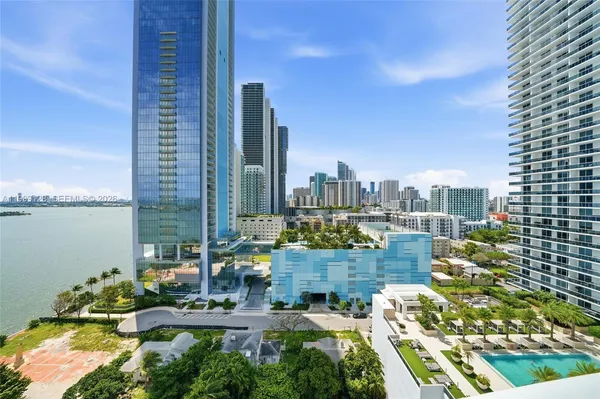 $5,200 | 601 Northeast 27th Street, Unit 1508, Miami, FL 33137