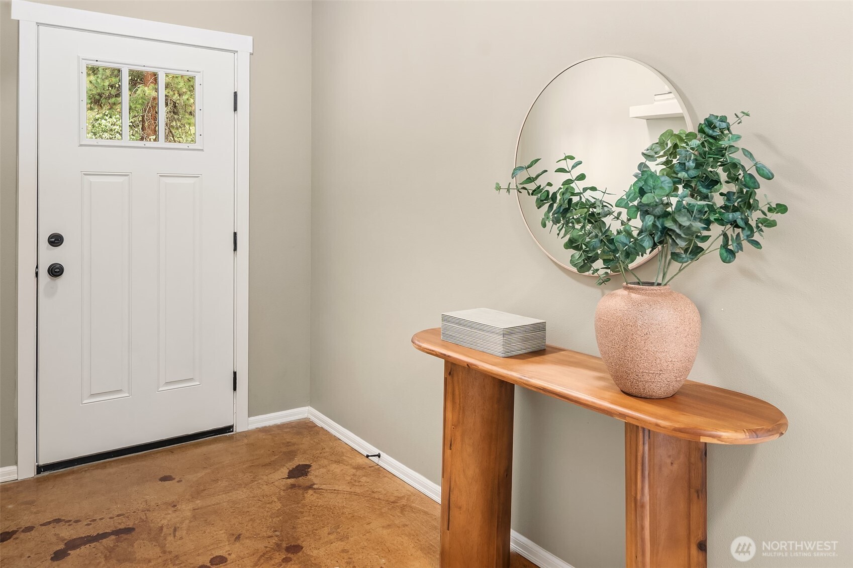 24 Mackenzie Way Chelan, WA 98816 - Photo 6 of 35 Gallery Image 6