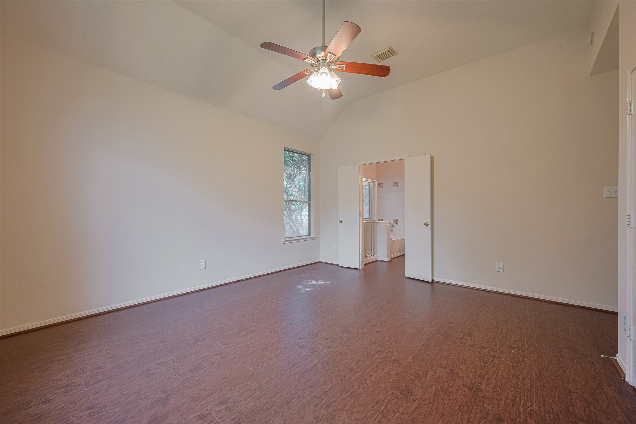 619 Bending Bough Drive Spring, TX 77388 - Photo 19 of 41 an empty room with fan and windows