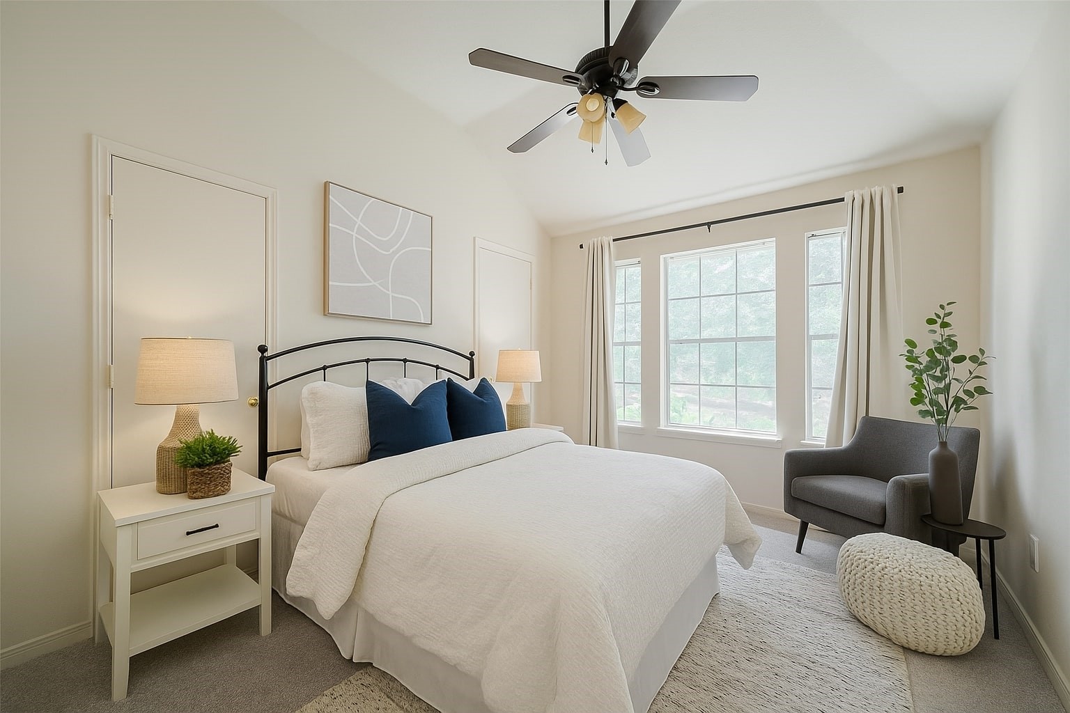 619 Bending Bough Drive Spring, TX 77388 - Photo 21 of 41 a bedroom with a bed and a couch