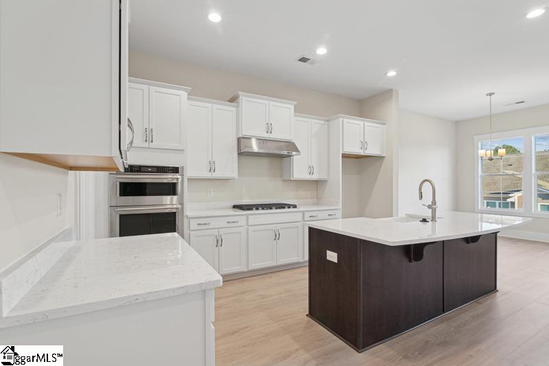 119 Leander Drive Greer, SC 29651 - Photo 4 of 23