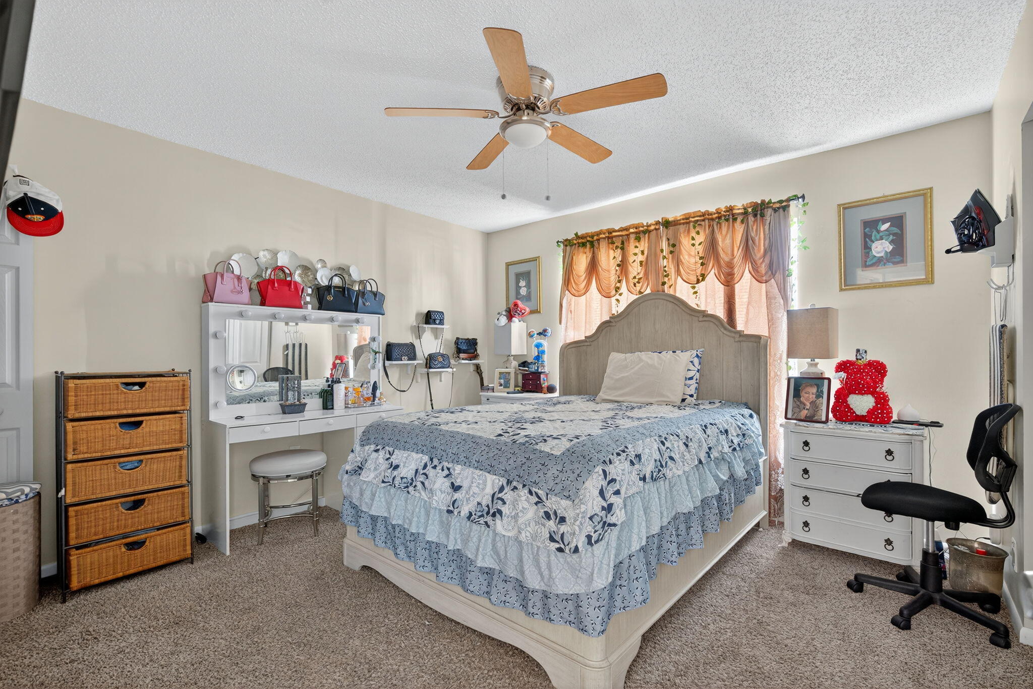 102 Cedar Court Jupiter, FL 33458 - Photo 23 of 45 .